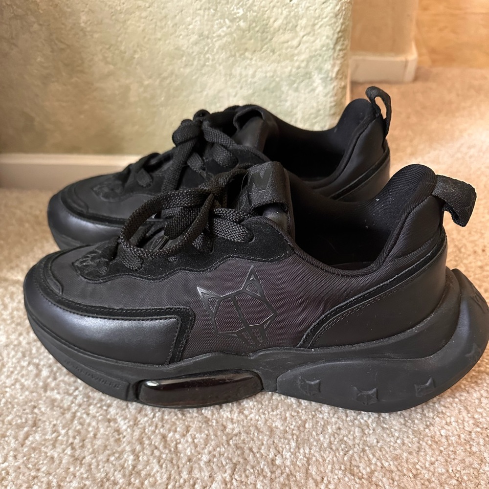 Naked Wolfe - Turbo casual size 39eu/ 9usa